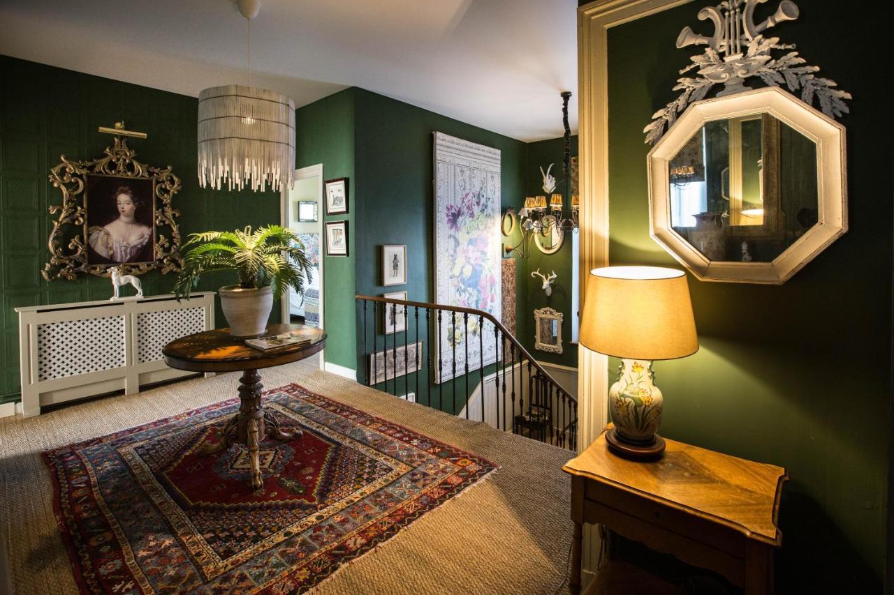 Du Palais Bed and breakfast *